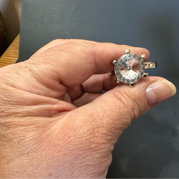 Diamond-style key ring - Picture 3 of 3